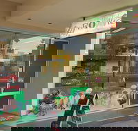 Roll Viet - Pubs Perth