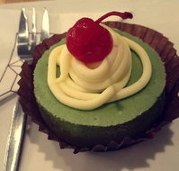 Oliver Brown - Pubs Perth