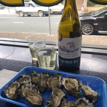 Pearly Oyster Bar - Pubs Perth 0