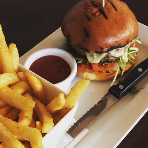 Sunnyside Tavern - Pubs Perth 0