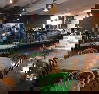 Cooma's Original Hotbake - Pubs Perth