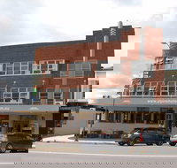 The Alpine Hotel Restaurant Cooma - Pubs Perth