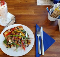 Brownie's On Budgewoi - Pubs Perth