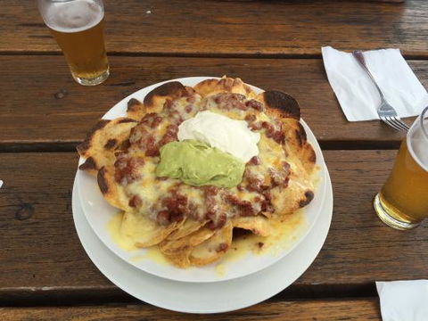 Coast Hotel Budgewoi - Pubs Perth 0