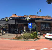 Con's Continental Deli - Pubs Perth