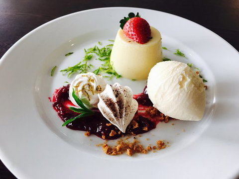 East Fusion Restaurant - Pubs Perth 0