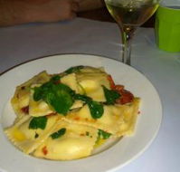 Friends Pizza Restaurant - Pubs Perth
