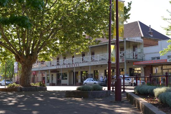 North West NSW Pubs Perth