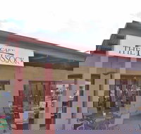 Serrated Tussock Cafe - Pubs Perth