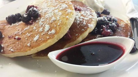 Tasty Treats @ Back Beach - Pubs Perth 0