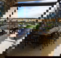 Courabyra Wines - Pubs Perth