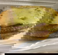 De Jays Takeaway - Pubs Perth