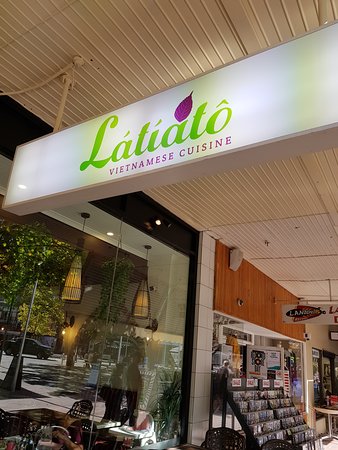 La Tia To - Pubs Perth 0