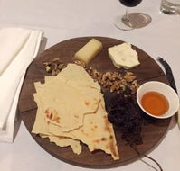 Mezzalira Italian Restaurant - Pubs Perth