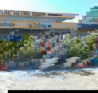 The retro room - Pubs Perth