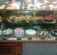 Luddenham Village Cafe - Pubs Perth