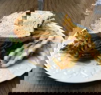 Tattersalls Club Hotel - Pubs Perth