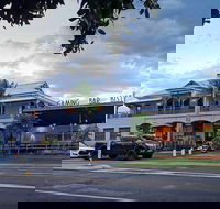 Commercial Hotel Redbank - Pubs Perth