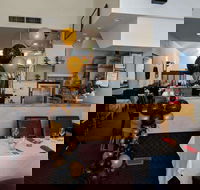 Golden 8 - Pubs Perth