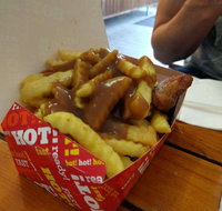 McManos Chicken Bar - Pubs Perth