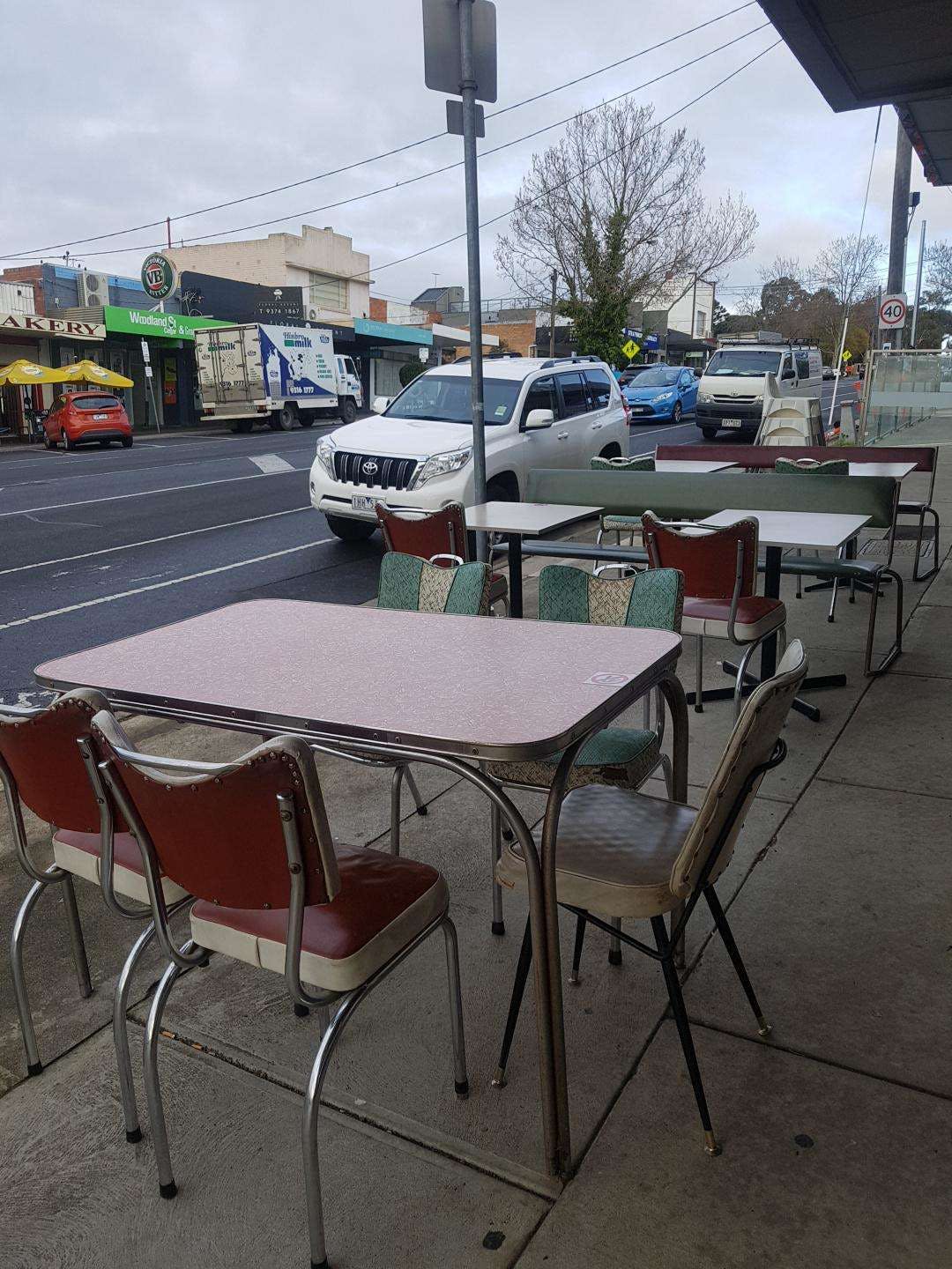 Strathmore VIC Pubs Perth