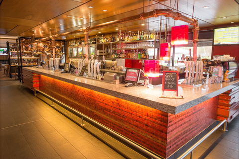 The Red Lion - Pubs Perth 0