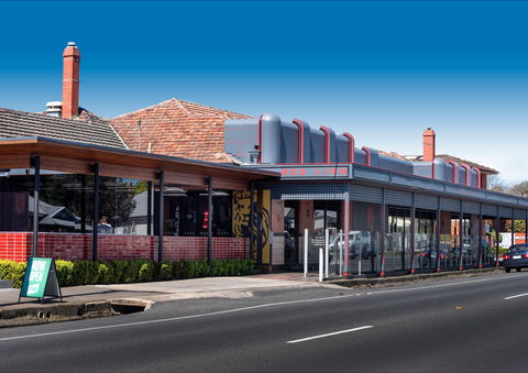 The Red Lion - Pubs Perth 1