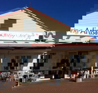 Mundaring Artisan Bakery Cafe - Pubs Perth