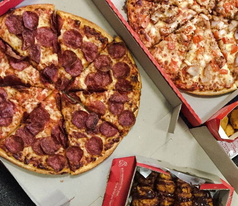 Pizza Hut - Flemington - Pubs Perth 0