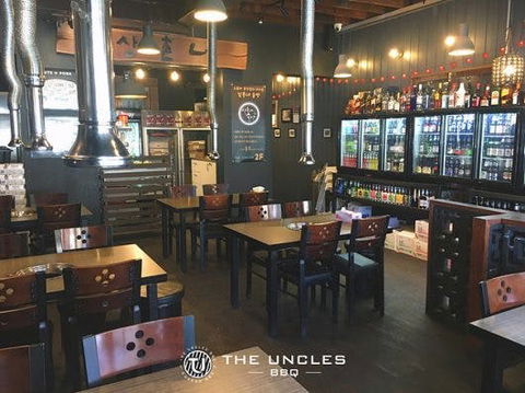 The Uncles BBQ - Pubs Perth 0
