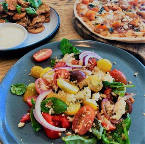 Tom's Italian - Pubs Perth 0