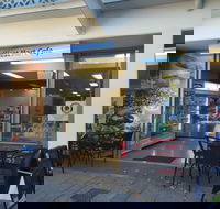 West mini mart - Pubs Perth