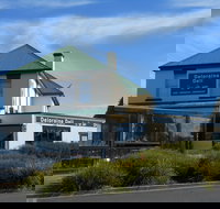 Deloraine Deli - Pubs Perth