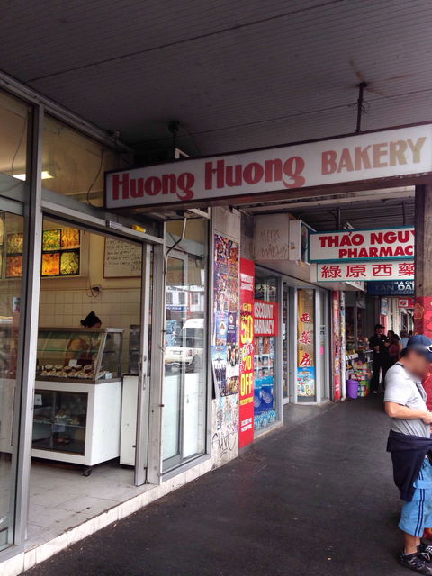 Huong Huong Bakery - Pubs Perth 0