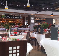 Maximus Cafe - Pubs Perth