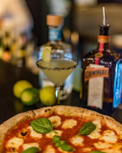 Pizzeria Violetta - Kenmore - Pubs Perth 0