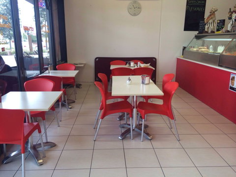 Henny Penny Charcoal Chicken And Kebabs - Pubs Perth 0