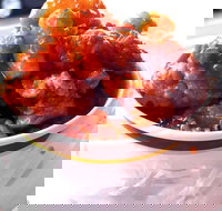 Mad fo' Chicks - Pubs Perth