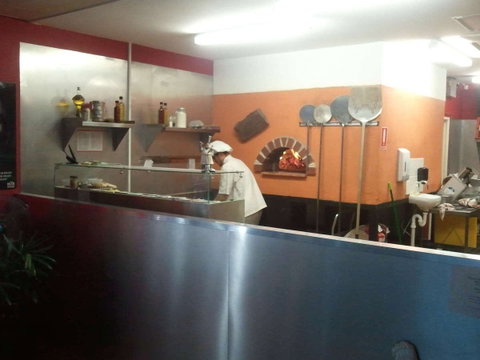 Mamma Mia Pizzeria - Pubs Perth 0