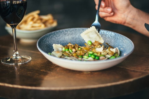 Pyrmont Point Hotel - Pubs Perth 0