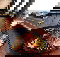 Secrets by the sea - Pubs Perth
