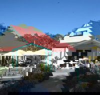 The Boathouse Restaurant at Lake Daylesford - Pubs Perth