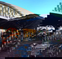 Treat Feast Thai - Pubs Perth