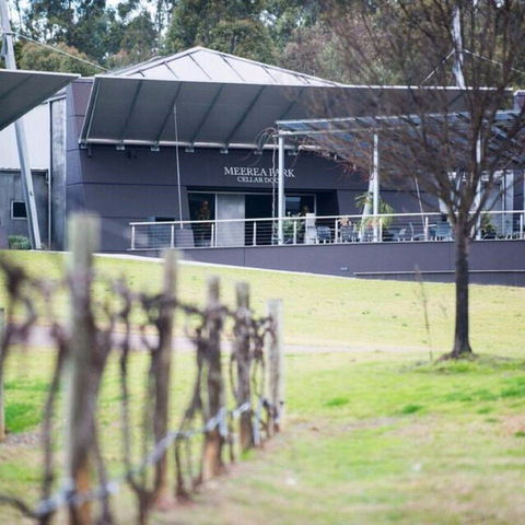 Meerea Park - Pubs Perth 1