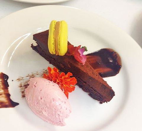 Gip's Restaurant - Pubs Perth 5