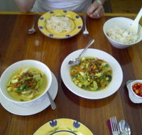 White Cedars Cafe - Pubs Perth