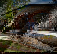 Henschke - Pubs Perth