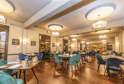 The Peacock Room And Bela Vista Bar - Pubs Perth 0