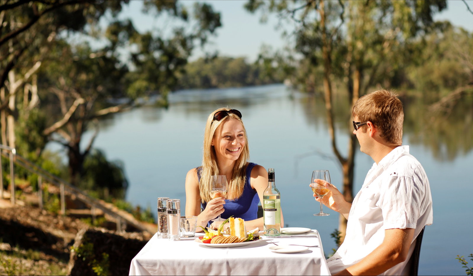 Monak ACT Pubs Perth