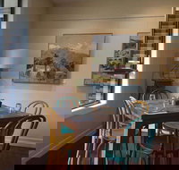 Wild Canary - Pubs Perth